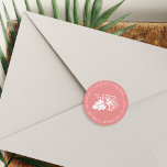 Pegatina Redonda Dirección de retorno de la isla de Hibiscus<br><div class="desc">Los pegatinas de la dirección de retorno de la moda de la isla están diseñados para que coincidan con nuestra colección de invitaciones de bodas de Island Hibiscus, con los nombres de la pareja y la dirección de regreso con elegantes letras blancas con una flor de hibiscos tropicales sobre un...</div>