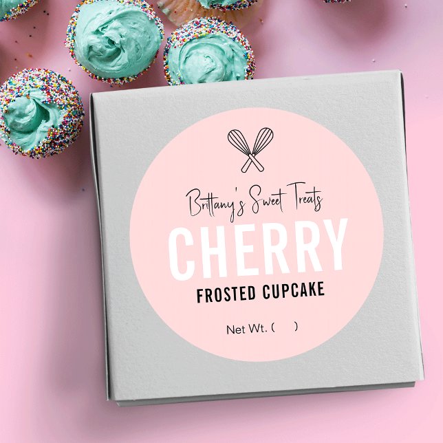 Pegatina Redonda Diseño de empaque de postres blancos y rosas femen (Subido por el creador)