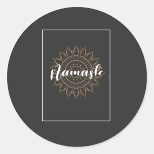 Pegatina Redonda diseño de namaste T-Shirt