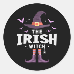 Pegatina Redonda Disfraces irlandeses de coincidencia de brujas en