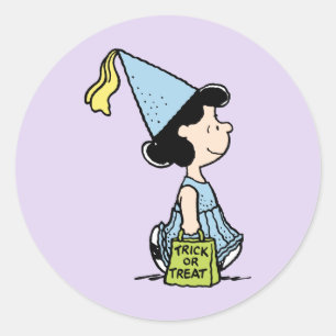Pegatina Redonda Disfraz de Halloween de Lucy Princesa de Peanuts
