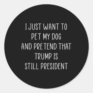Pegatina Redonda Donald Trump entrega a Mascota mi perro conservado