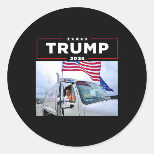 Pegatina Redonda Donald Trump viaja en basura camiseta