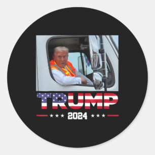 Pegatina Redonda Donald Trump viaja en camión de basura 1