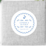 Pegatina Redonda Doodle De Onda Retro Boda Escrito A Mano Ilustrada<br><div class="desc">Doodle De Onda Retro Pegatinas Favor De Boda Escrita A Mano Ilustrada</div>