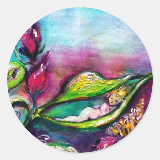 PEGATINA REDONDA DORMIR DE THUMBELINA ENTRE HOJAS ROSAS (Anverso)