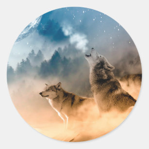 Pegatina Redonda Dos lobos aullan en la luna llena en el bosque