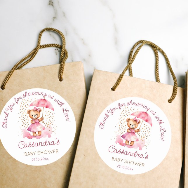 Pegatina Redonda Ducha con amor chica osito de peluche baby ducha (Shower with love beary cute girl teddy bear baby shower thank you favor gift stickers pink umbrella)