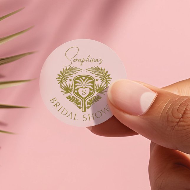 Pegatina Redonda Ducha de Novia de Pickleball con Palma Tropical Re (Retro Tropical Palm Tree Pickleball Bridal Shower Classic Round Sticker)