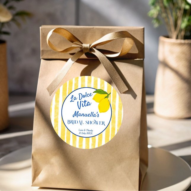 Pegatina Redonda Dulce vida limones amarillos ducha de novia italia (Dolce vita yellow stripes Lemons Italian bridal shower personalized favor Stickers)