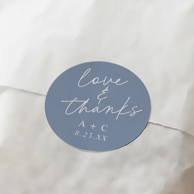 Pegatina Redonda Dusty Blue Handwriting Thank You Wedding Favor (Elegant dusty blue handwriting  wedding thank you favor stickers)