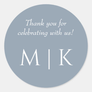 Pegatina Redonda Dusty Blue Monogramas de agradecimiento Minimal Bo