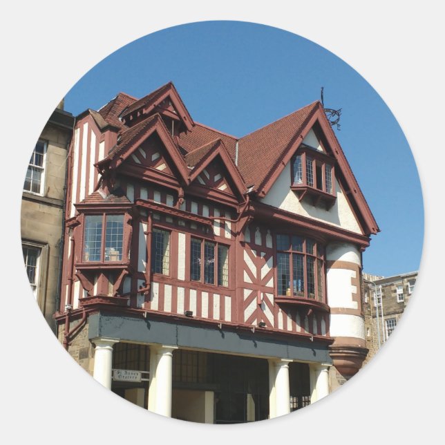 Pegatina Redonda Edificio de armazones de encino Tudor, Edimburgo,  (Anverso)