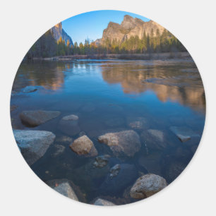 Pegatina Redonda EE.UU., California. Yosemite Valley View 2