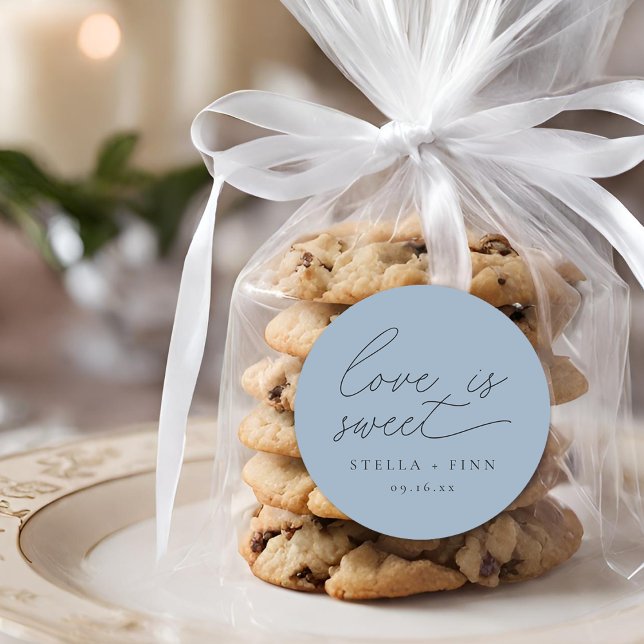 Pegatina Redonda El amor de escritura moderna es dulce Boda (Modern Script Love Is Sweet Wedding Classic Round Sticker)