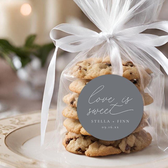 Pegatina Redonda El amor de escritura moderna es dulce Boda (Modern Script Love Is Sweet Wedding Classic Round Sticker)