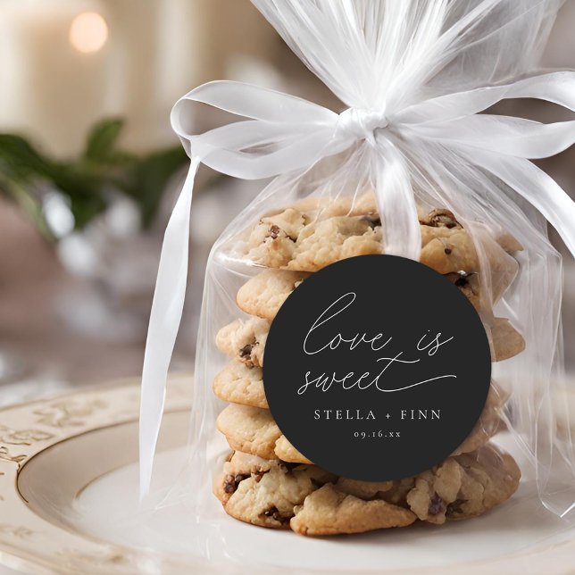 Pegatina Redonda El amor de escritura moderna es dulce Boda (Modern Script Love Is Sweet Wedding Classic Round Sticker)