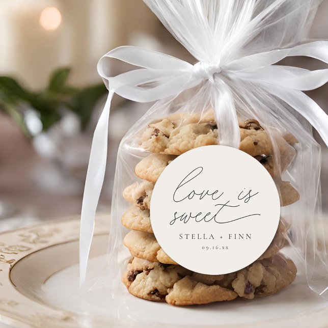 Pegatina Redonda El amor de escritura moderna es dulce Boda (Modern Script Love Is Sweet Wedding Classic Round Sticker)