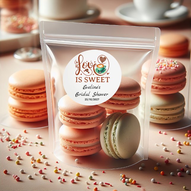 Pegatina Redonda El Amor es Café Dulce Corazón Caligrafía (love is sweet wedding stickers calligraphy typography heart modern couple Terracotta coffee theme)