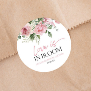 Pegatina Redonda El amor está en flor Rosa floral rosa nupcial Show