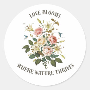Pegatina Redonda El amor florece con la naturaleza