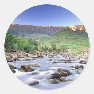 Pegatina Redonda El anfiteatro y el río Tugela en Drakensberg