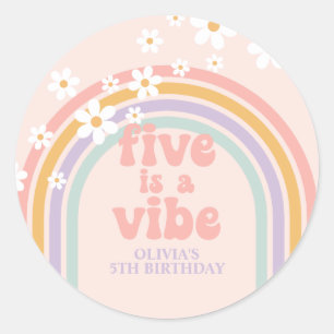 Pegatina Redonda El arcoiris cinco es el quinto cumpleaños de Vibe