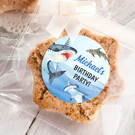 Pegatina Redonda El cumpleaños del tiburón jawsome Under