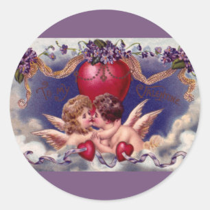 Pegatina Redonda El día de San Valentín de época, Cherubs abrazándo