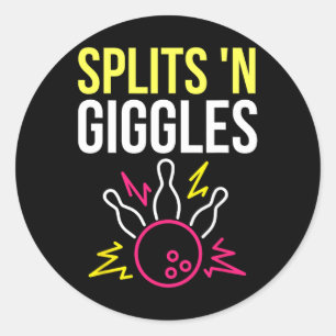 Pegatina Redonda El equipo de bolos de Splits'n Giggles en huelga d
