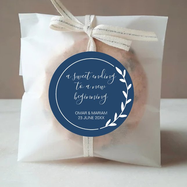 Pegatina Redonda El fin del dulce nuevo comienzo de la marina de la (Subido por el creador)