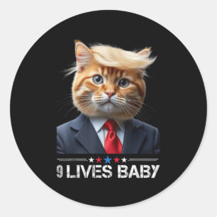 Pegatina Redonda El gato Trump 9 vive a un bebé