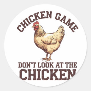 Pegatina Redonda El juego del pollo no mira al pollo