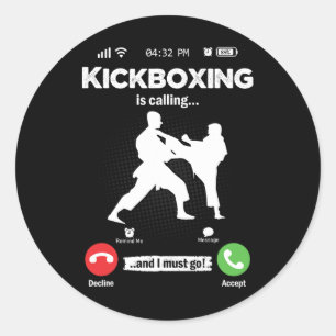 Pegatina Redonda El kickboxing está llamando a los hombres de las a