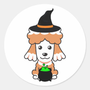 Pegatina Redonda El perro marrón gracioso es una bruja.