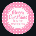 Pegatina Redonda El Polka Rosado Dots Christmas Stickers<br><div class="desc">Etiquetas de regalo de vacaciones pegatinas con fondo de punto polka rosa. El saludo de "Feliz Navidad" y de quién es puede ser cambiado.</div>
