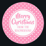 Pegatina Redonda El Polka Rosado Dots Christmas Stickers<br><div class="desc">Etiquetas de regalo de vacaciones pegatinas con fondo de punto polka rosa. El saludo de "Feliz Navidad" y de quién es puede ser cambiado.</div>