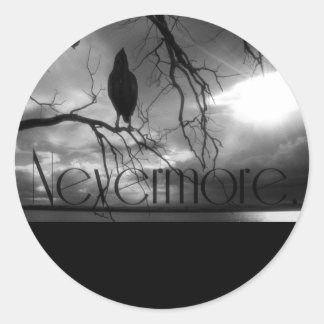 Pegatina Redonda El Raven - Nevermore Sunbeams & Tree B&W