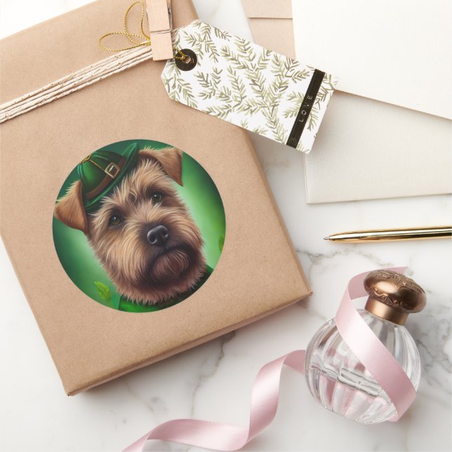 Pegatina Redonda El Terrier de la Bahía de Chesapeake en el vestido (Regalar)