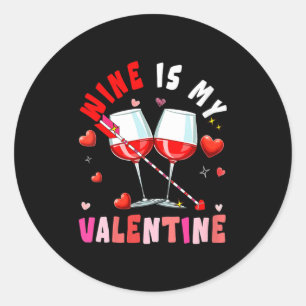 Pegatina Redonda El vino de mujeres es mi corazón de San Valentín B