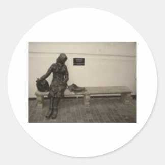 Pegatina Redonda Eleanor Rigby
