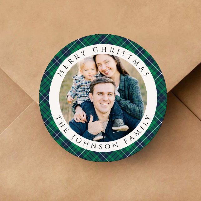 Pegatina Redonda Elegant Green Plaid Photo Christmas (Elegant Green Plaid Photo Christmas Classic Round Sticker)