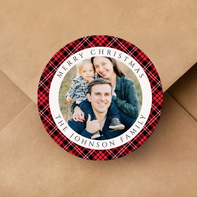 Pegatina Redonda Elegant Red Plaid Photo Christmas (Elegant Red Plaid Photo Christmas Classic Round Sticker)