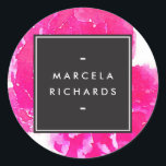 Pegatina Redonda Elegante acuarela de tonos rosados<br><div class="desc">Coordina con la plantilla de la tarjeta de visita Elegant Watercolor Rosa Peonies a más tardar a las 12.01 horas. Un bonito ilustracion acuático de flores de peón rosa brillante impresiona a estos pegatinas personalizados. Ideal para personalizar los suministros de oficina, añadir la marca al embalaje o sellar los sobres....</div>