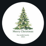 Pegatina Redonda Elegante acuarela Merry Christmas Tree Non Photo<br><div class="desc">Elegante pegatina de vacaciones no fotográficas con un árbol navideño de acuarela festivo adornado con adornos de cristal. Personalice la tarjeta agregando un saludo personalizado,  su apellido y el año. La tarjeta navideña de vacaciones se revierte a tu mensaje mostrado con letras negras y fondo blanco.</div>