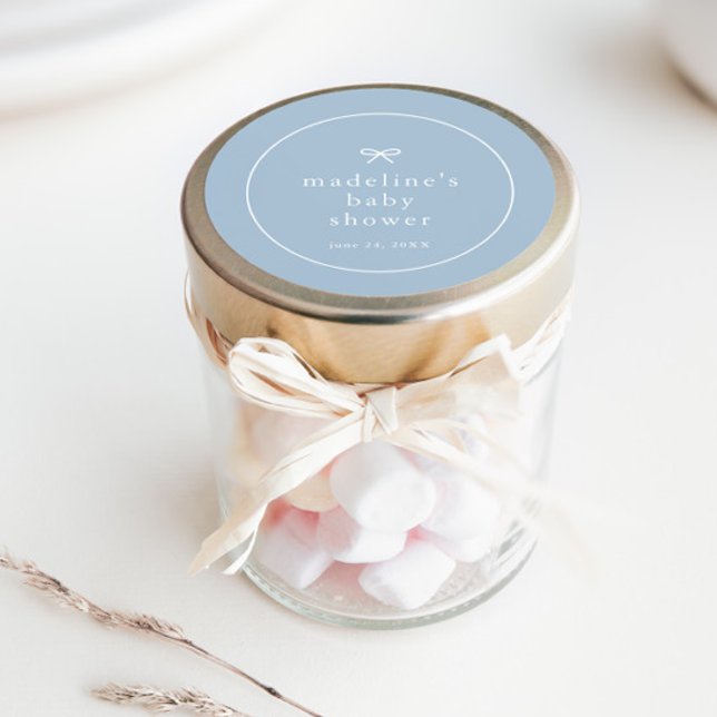 Pegatina Redonda Elegante Baby Shower simple y turbio de los niños  (Simple bow dusty blue boys baby shower favor or envelope stickers.)