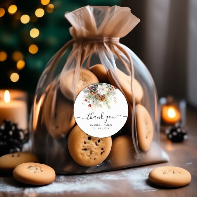Pegatina Redonda Elegante Boda de Invierno Evergreen Gracias (Winter Evergreen Wedding Thank You Classic Round Sticker)