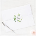 Pegatina Redonda Elegante color de agua verde botánico<br><div class="desc">Colores de agua eucalipto vegetación vegetal vegetación vegetal. Perfecto para eventos de primavera, verano o otoño. Hermosas coloridas de color verde para el campo, boho, jardín y ocasiones temáticas florales. Para empezar a cambiar nombres y detalles de eventos, haga clic en "Personalizar esta plantilla" y edite la redacción en los...</div>