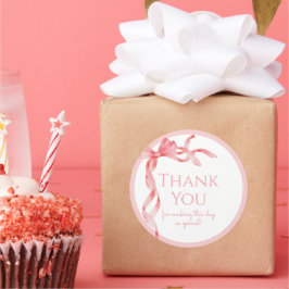 Pegatina Redonda Elegante es un Baby Shower de color rosa Chica