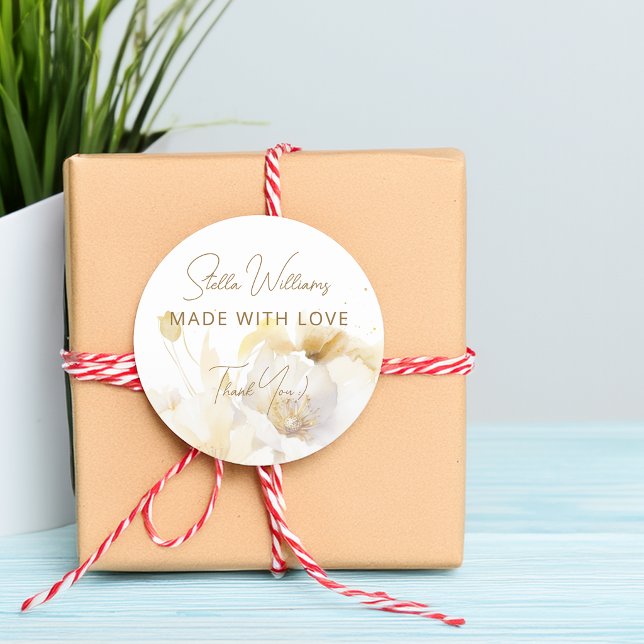 Pegatina Redonda Elegante Flores de Oro Blanco Gracias (Elegant White Gold Flowers Thank You Classic Round Sticker)